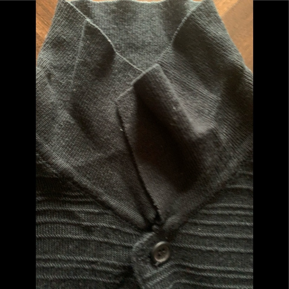 Sweater - Picture 3 of 3